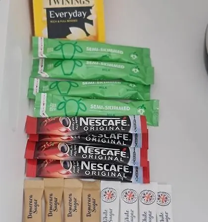 The Selbourne * سكرابورو