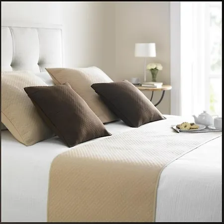 Hotel The Selbourne